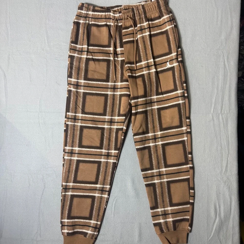 Jordan‎ Essentials Plaid Fleece Pants Brown FV7462-223 Mens Medium NEW